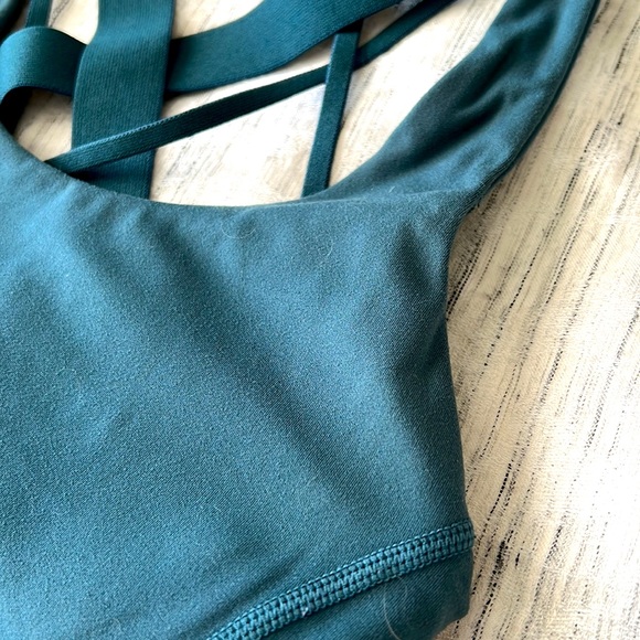 Balance Athletica Oasis Aura bra - Picture 5 of 7